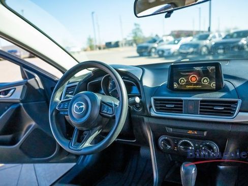 Used 2017 MAZDA MAZDA3 Sport image 15