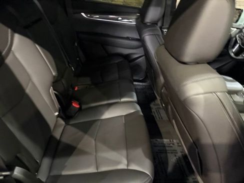 Used 2022 Cadillac XT5 Sportv AWD/4WD image 4