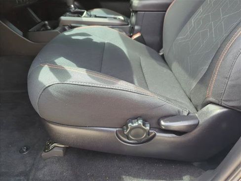Used 2019 Toyota Tacoma TRD Sport RWD image 15