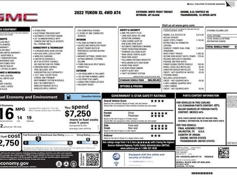 Used 2022 GMC Yukon XL AT4 image 3