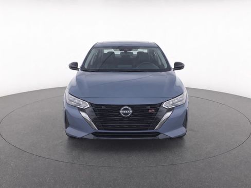 Used 2025 Nissan Sentra SR FWD image 5