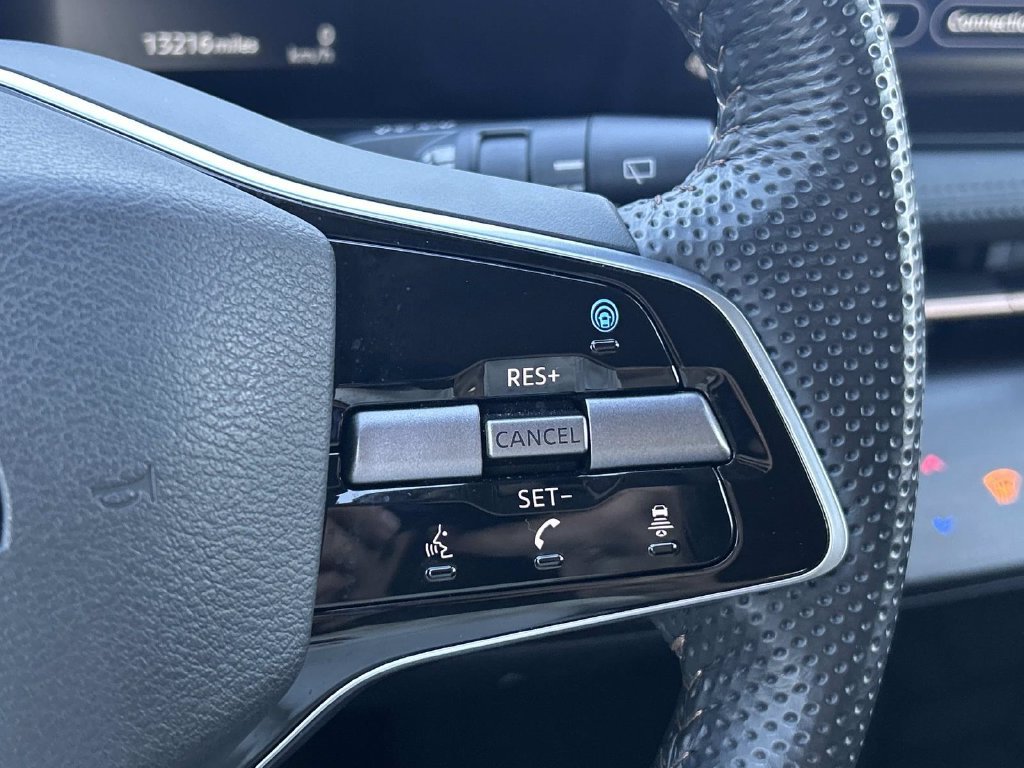 Certified 2025 Nissan Ariya AWD image 23