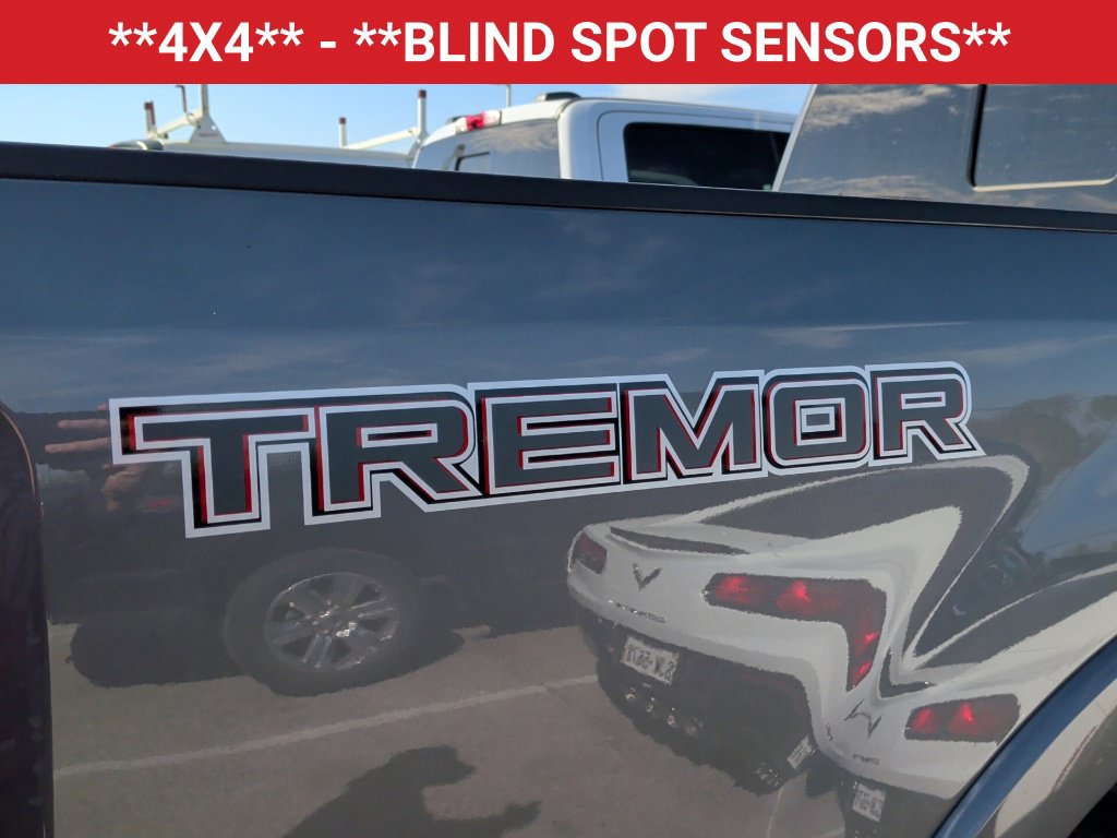 Used 2022 Ford F250 Lariat w/ Tremor Off-Road Package AWD/4WD image 9