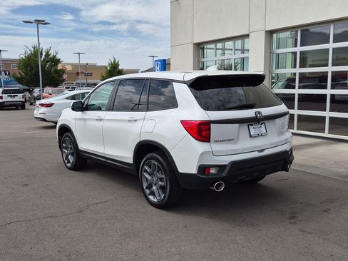 Used 2023 Honda Passport EX-L image 9