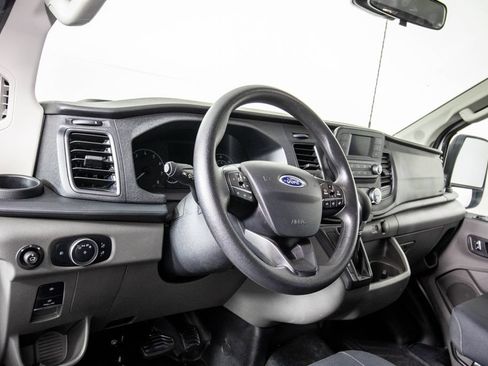 Used 2025 Ford Transit 250 Low Roof w/ Exterior Upgrade Package RWD image 14