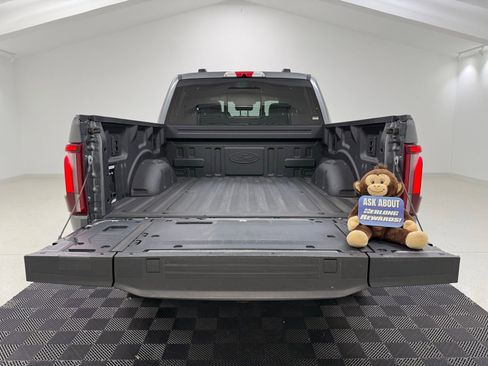 Used 2025 Ford F150 Platinum AWD/4WD image 10