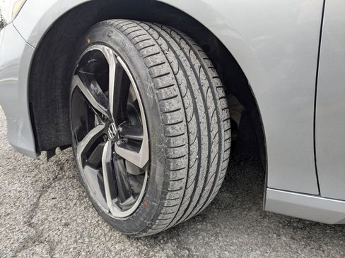 Used 2019 Honda Accord Sport image 39