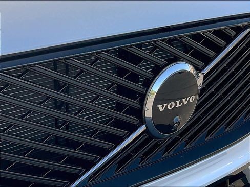 New 2026 Volvo XC60 B5 Plus w/ Climate Package AWD/4WD image 33