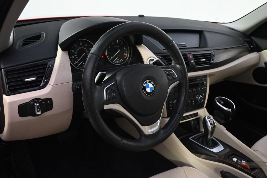 Used 2013 BMW X1 xDrive28i AWD/4WD image 11