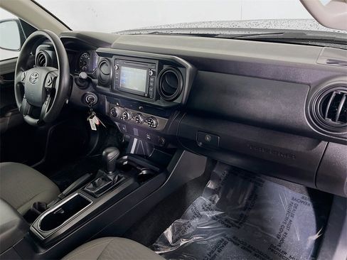 Certified 2019 Toyota Tacoma SR image 26