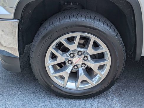 Used 2018 GMC Sierra 1500 SLT AWD/4WD image 12