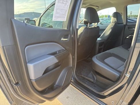 Used 2018 Chevrolet Colorado Z71 image 18