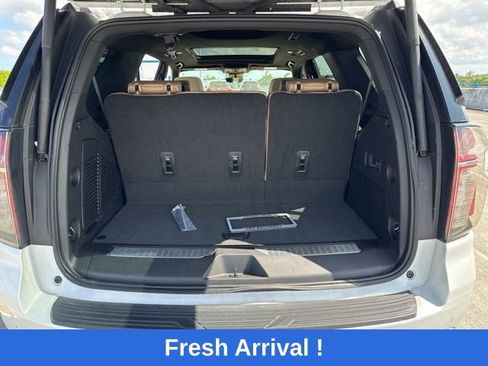 Used 2023 Chevrolet Tahoe Premier RWD image 5