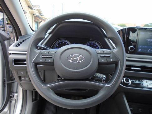 Used 2021 Hyundai Sonata SE FWD image 13