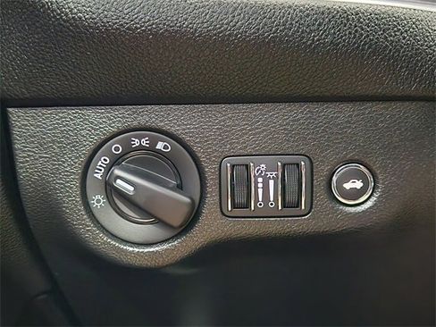 Used 2021 Dodge Challenger SRT Hellcat Redeye image 21