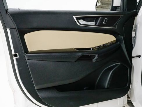 Used 2015 Ford Edge SEL w/ Equipment Group 201A image 7