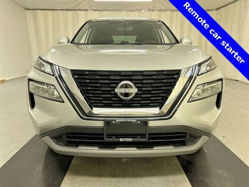 Used 2023 Nissan Rogue SV image 5