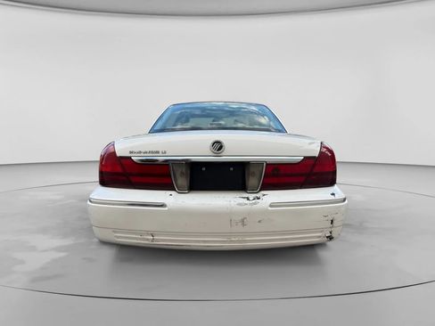Used 2005 Mercury Grand Marquis LS RWD image 4