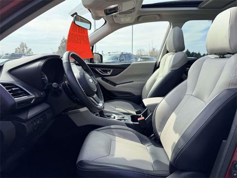 Used 2021 Subaru Forester Limited image 18