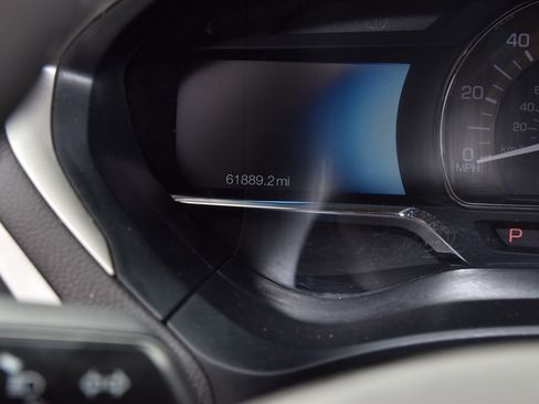 Used 2019 Lincoln MKZ Premiere image 9