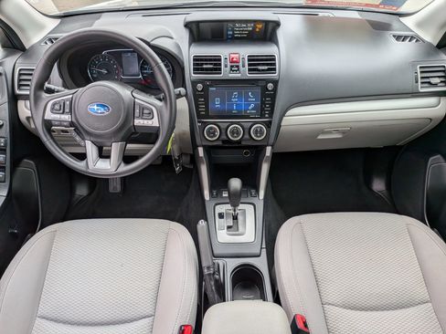 Used 2018 Subaru Forester 2.5i Premium AWD/4WD image 30