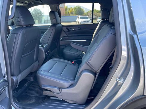 New 2025 Chevrolet Traverse LT w/ LPO, Floor Liner Package image 16