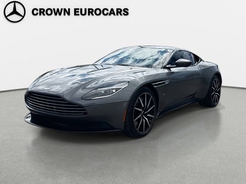 Used 2017 Aston Martin DB11 V12 image 2