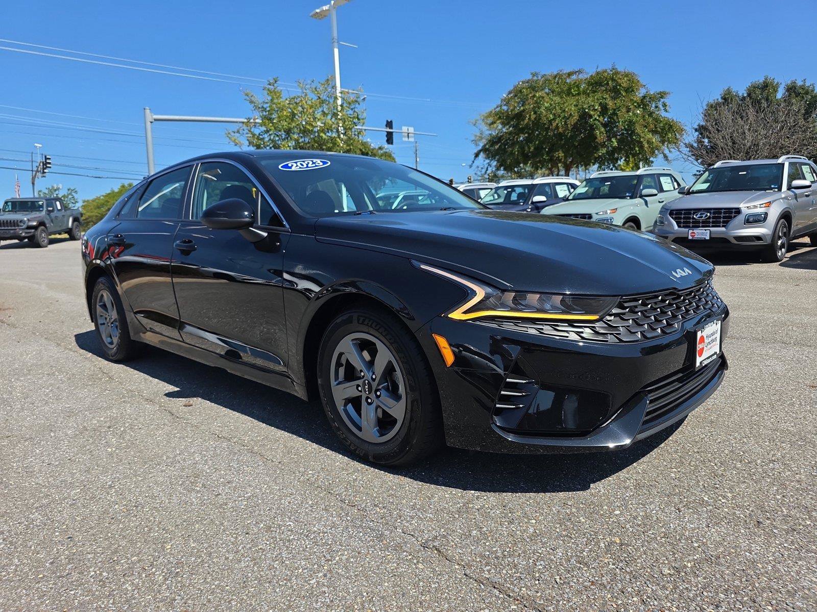 Used 2023 Kia K5 LXS FWD image 9