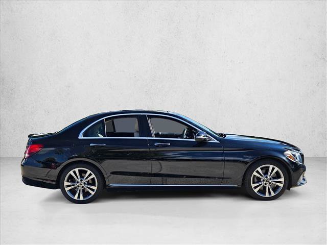 Used 2017 Mercedes-Benz C 300 Sedan image 4