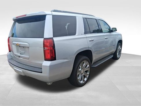 Used 2019 Chevrolet Tahoe LT w/ Luxury Package AWD/4WD image 5