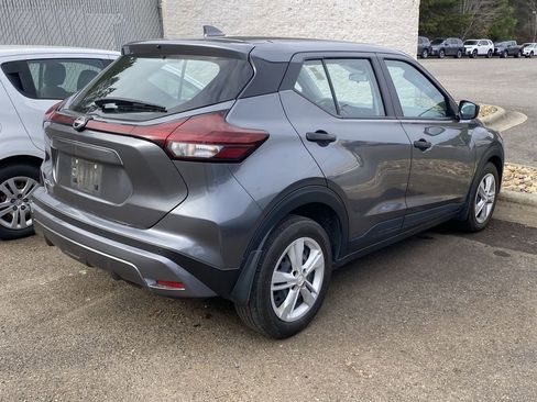 Used 2024 Nissan Kicks S image 5