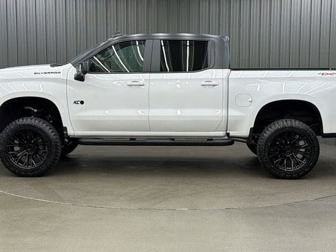 Used 2026 Chevrolet Silverado 1500 RST w/ RST All Star Premium Package image 2