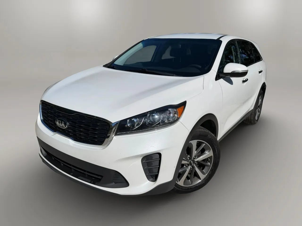 Used 2020 Kia Sorento FWD V6 image 1