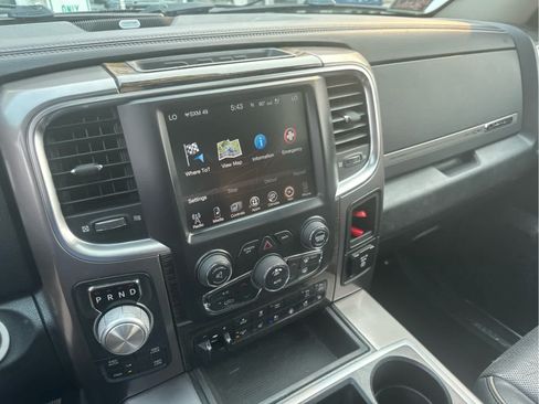 Used 2015 RAM 1500 Limited AWD/4WD image 9