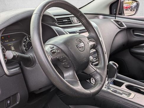 Used 2021 Nissan Murano SV image 9