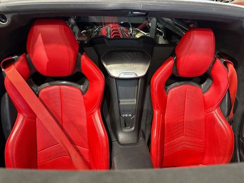 Used 2020 Chevrolet Corvette Stingray Premium Cpe w/ 3LT Preferred Equipment Group image 11