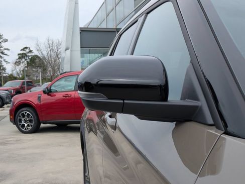 New 2026 Ford Explorer ST-Line w/ ST-Line Street Pack RWD image 11