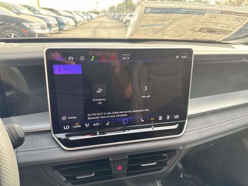 New 2026 Volkswagen Tiguan SE R-Line image 19