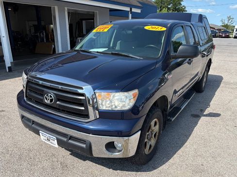 Used 2013 Toyota Tundra 4x4 Double Cab w/ Tow Pkg image 7