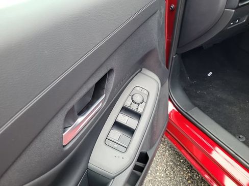 New 2027 Nissan Sentra SV w/ SV Convenience Package FWD image 13
