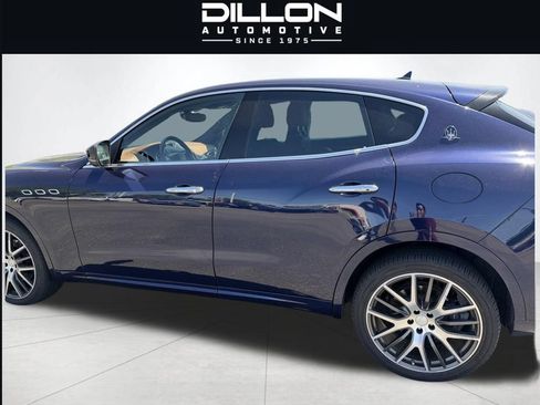 Used 2019 Maserati Levante AWD/4WD image 2