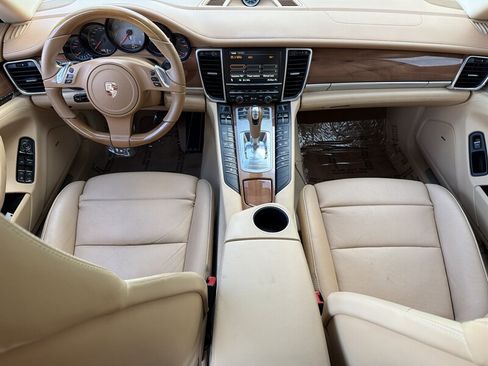 Used 2010 Porsche Panamera S RWD image 11