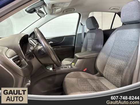 Used 2022 Chevrolet Equinox LT image 13