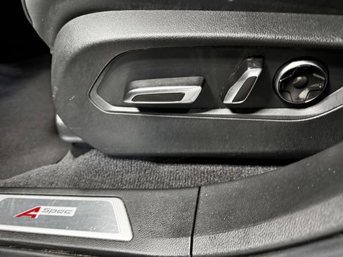 Used 2023 Acura RDX A-Spec FWD image 19