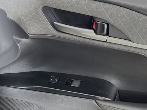 Used 2025 Toyota Camry XLE w/ Premium Plus Package image 32