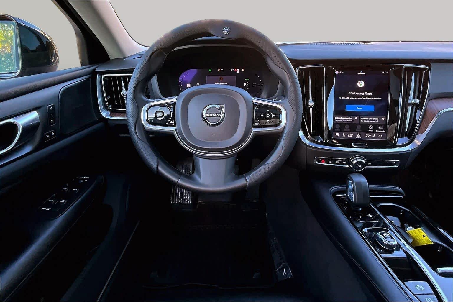 Used 2023 Volvo S60 T8 Plus AWD/4WD image 6