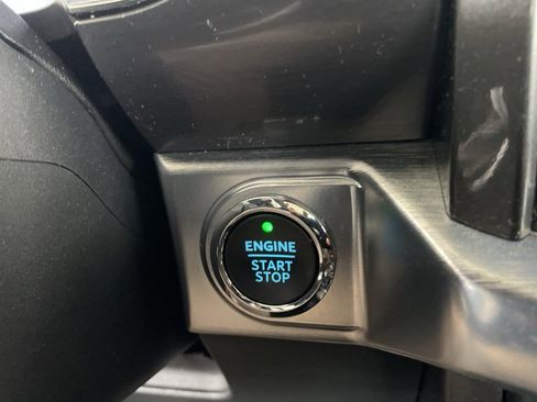 Certified 2022 Ford F150 Lariat image 21