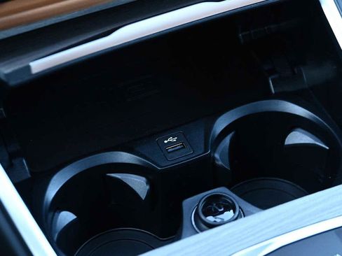 New 2026 BMW 330i 330i w/ M Sport Package image 24