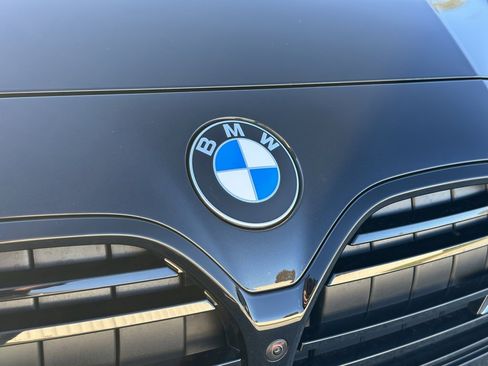 Used 2025 BMW 440i xDrive Convertible w/ Premium Package image 11