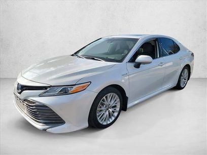 Used 2019 Toyota Camry XLE